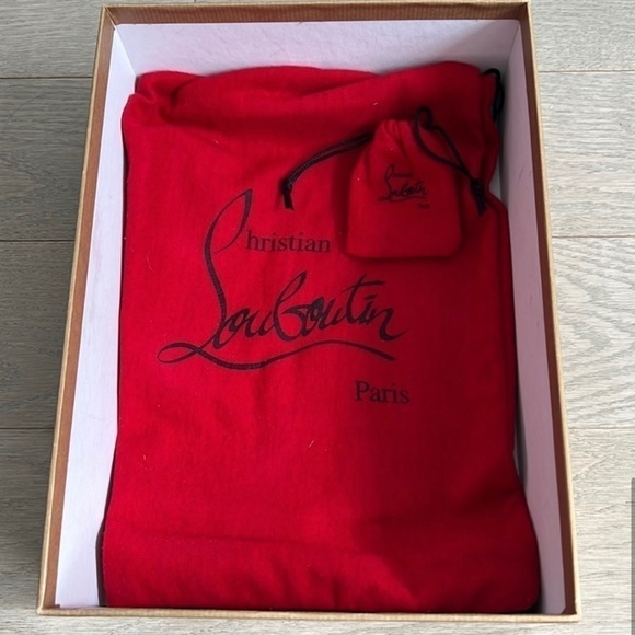 CHRISTIAN Louboutin peep toe very price 120nude heels - Picture 8 of 10